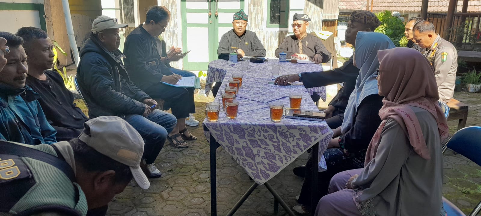 camat-gelar-briefing-pagi-bersama-pegawai-kecamatan