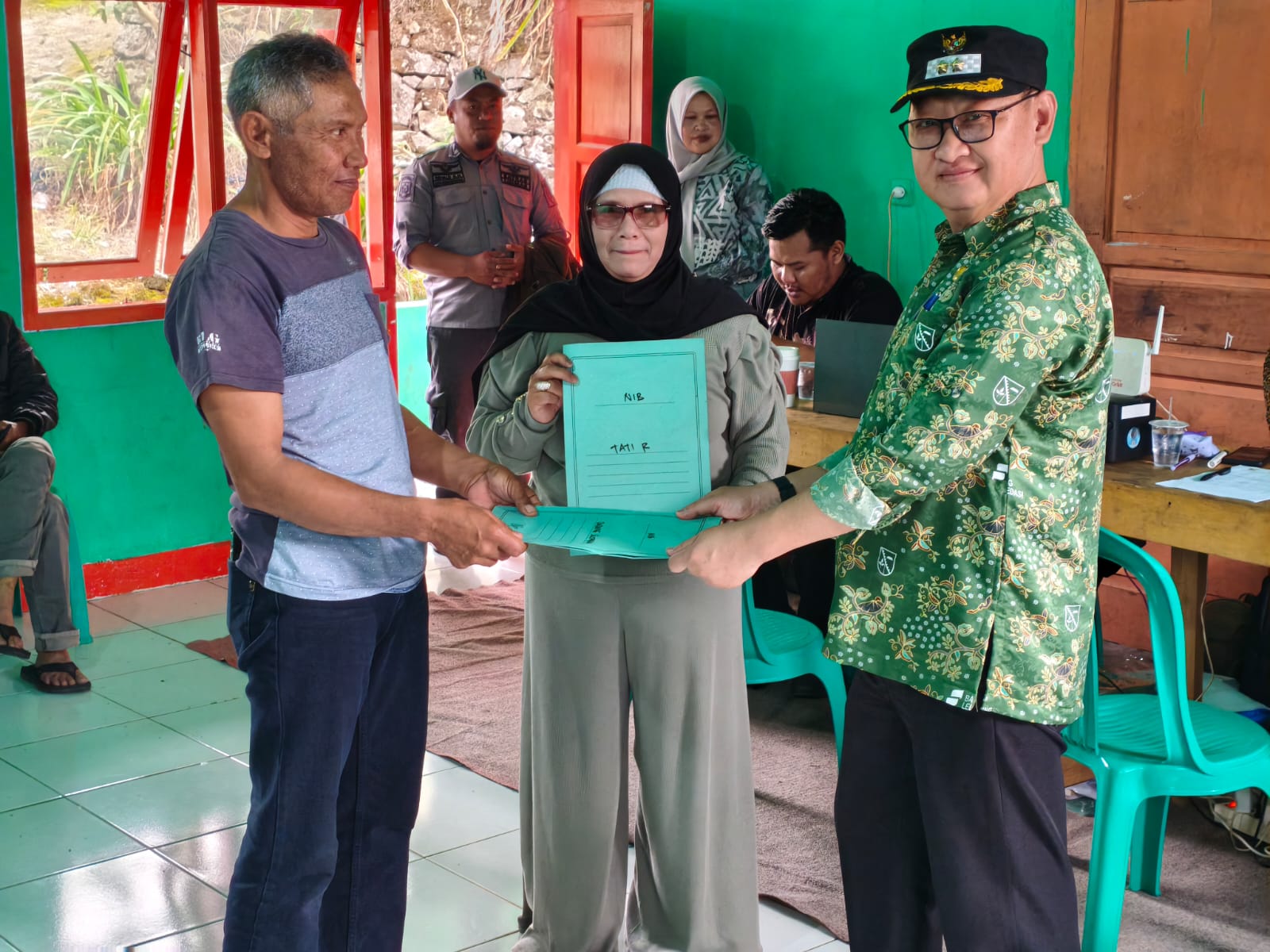 kecamatan-rancabali-kembali-gelar-program-karasa-jemput-bola-pelayanan-langsung-ke-desa